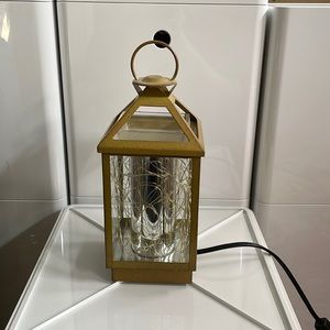 Glimmer and glow lantern Scentsy warmer